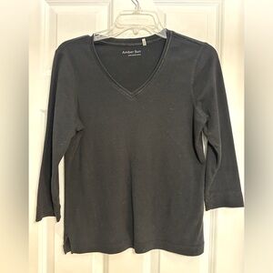 3/4 sleeve tshirt, black, women’s xsmall, 100% cotton, Amber Sun brand